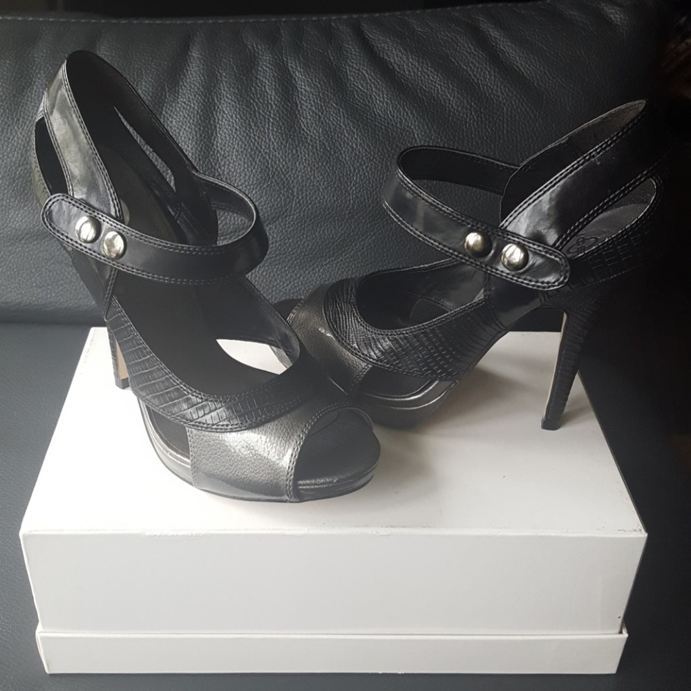 Black and Grey Stilettos 4 inch