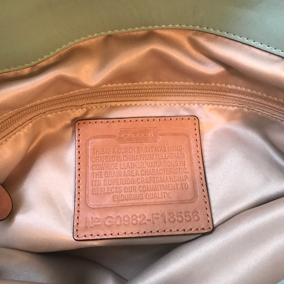 Authentic Coach purse - Picture 3 of 4