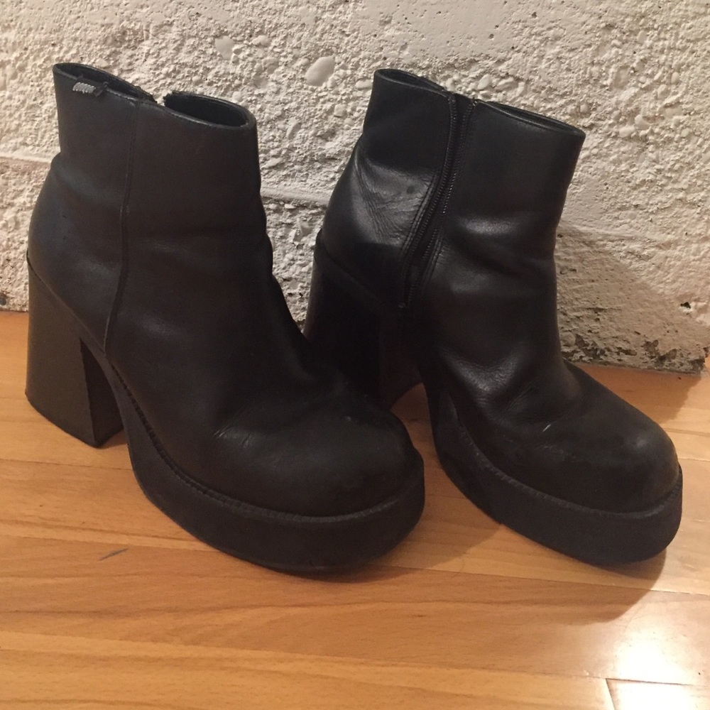 Black leather platform Bongo booties