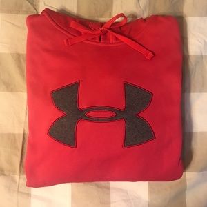 Under Armour sweatshirt