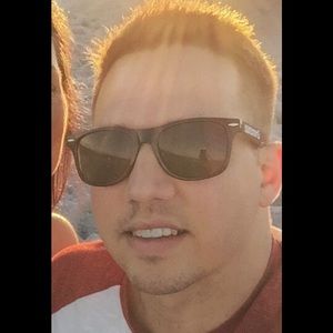 Meet your Posher, Justin