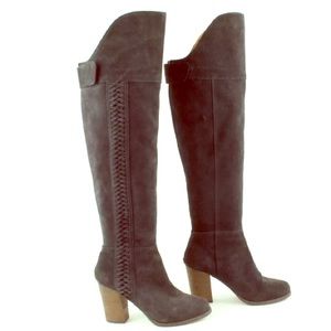 SOLD 🍕Knee Boot Charcoal / Dark Gray size 8