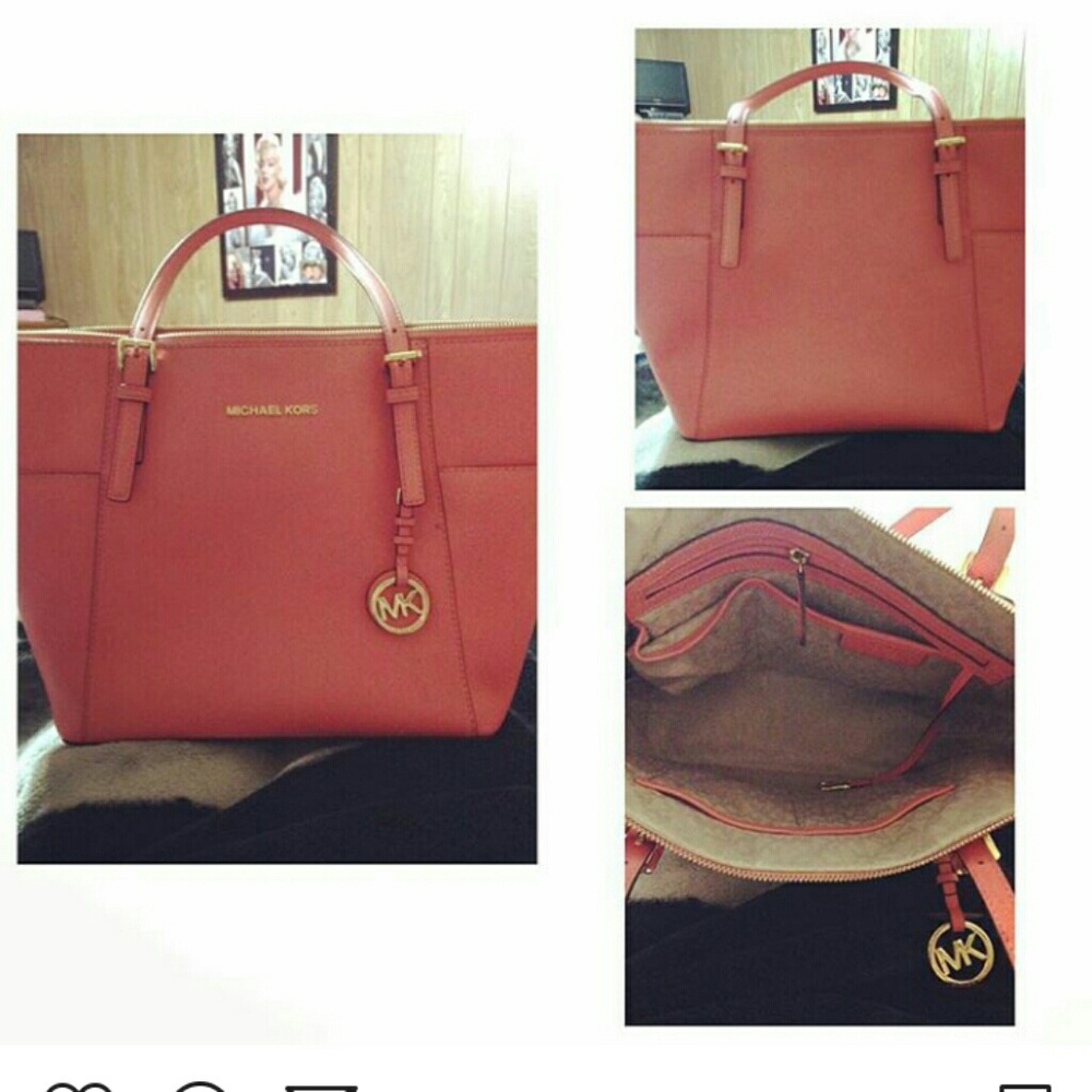 Michael Kors purse