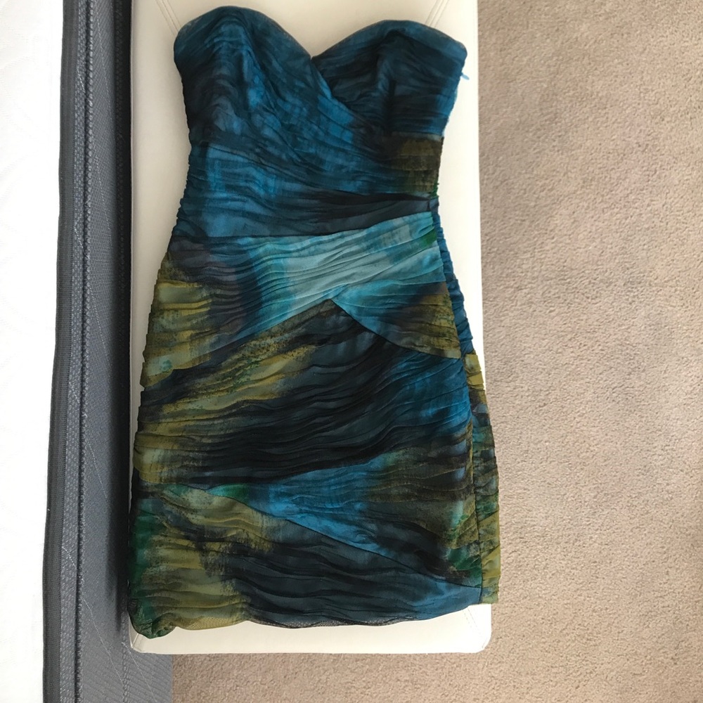BCBG MAXAZRIA Strapless Dress
