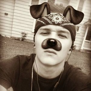 Meet your Posher, Dakota