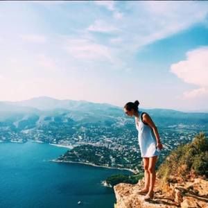 Meet your Posher, Libby