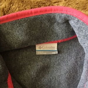 Columbia Jackets & Coats - Columbia Vest, XS, pink & grey, NWT Columbia Jackets & Coats - Columbia Vest, XS, pink & grey, NWT