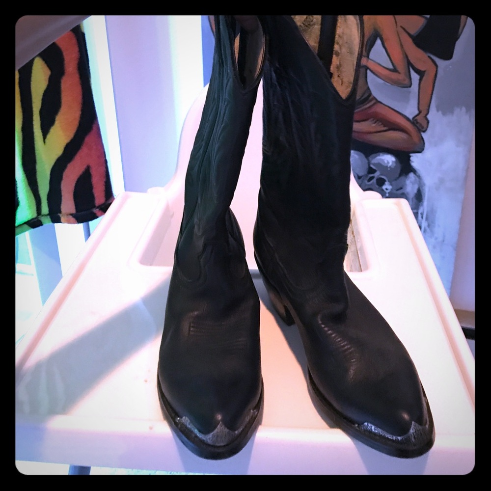 Vintage cowboy boots! Black leather