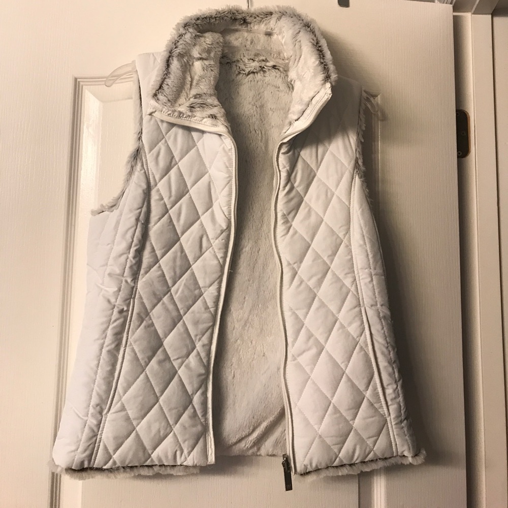 Vest white