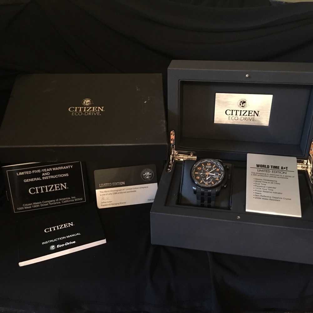 CITIZEN MEN'S LIMITED EDITION WORLD TIME