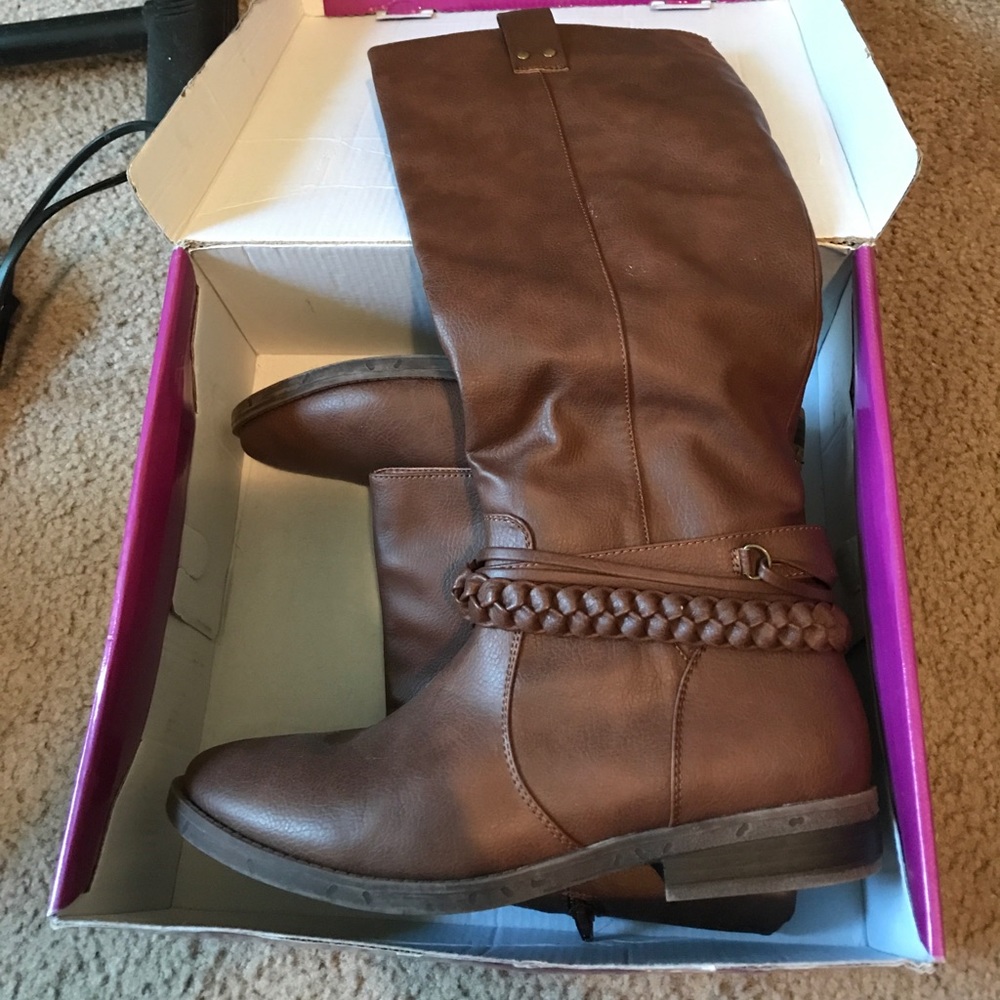 Rampage Boots