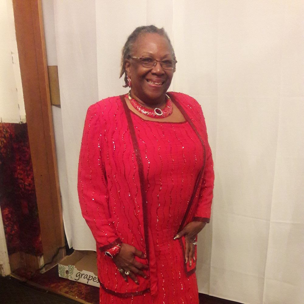 Meet your Posher, Roberta