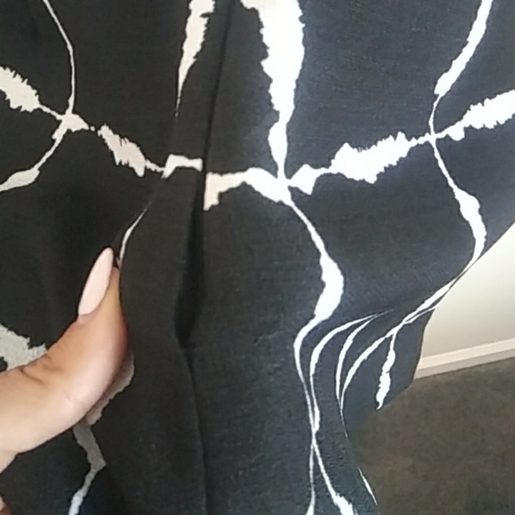 HOT Romper 🔥 - Picture 5 of 8