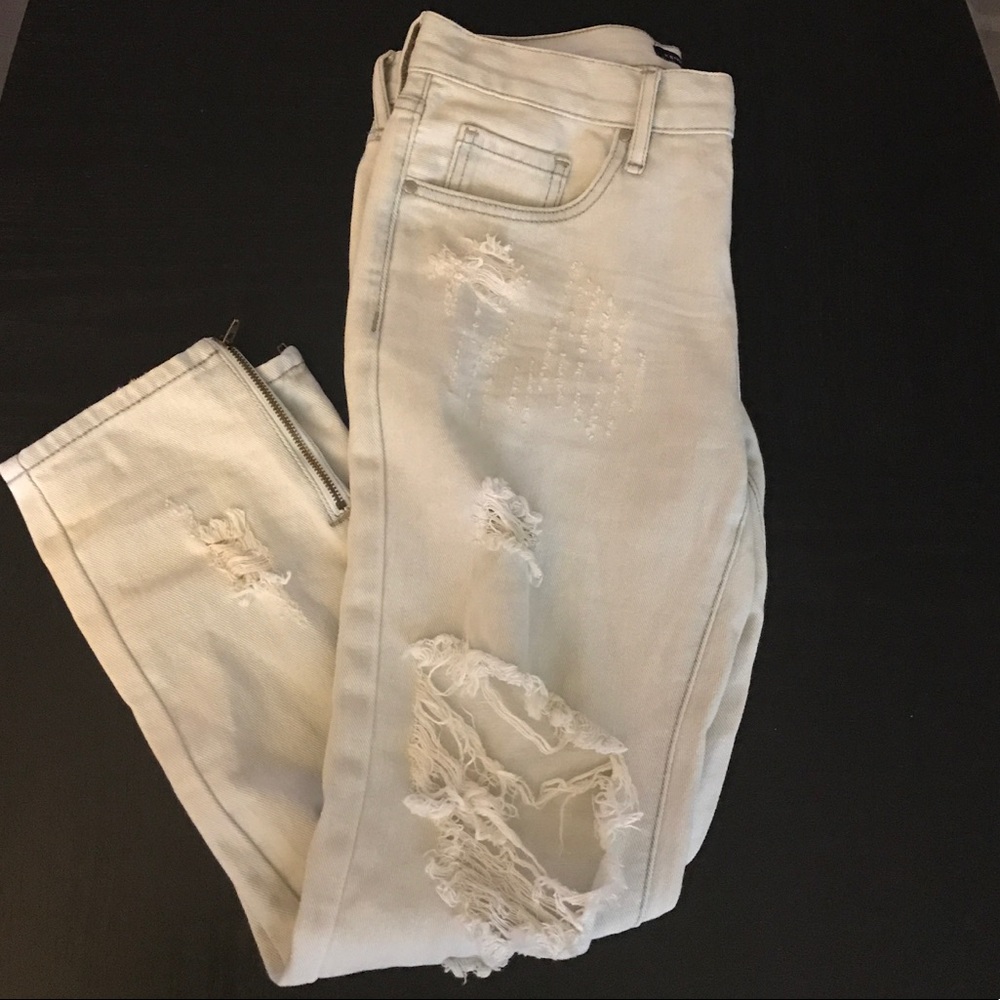 + Kendall + Kylie GF Jeans