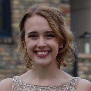 Meet your Posher, Natalie