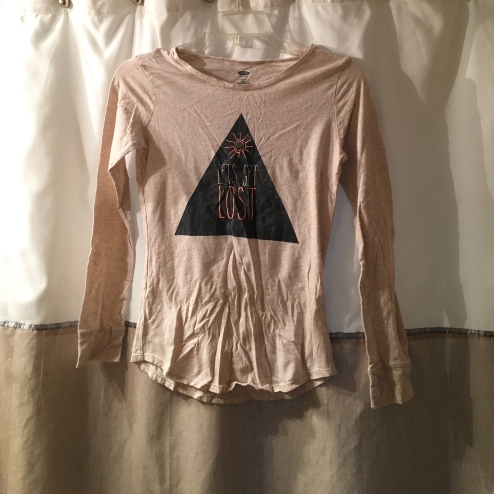 Old navy long sleeve shirt 👚