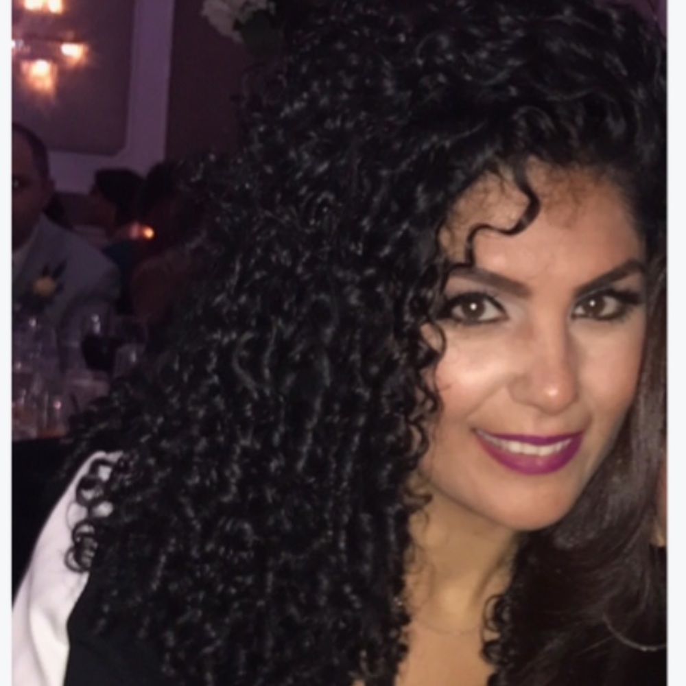 Meet your Posher, Monica