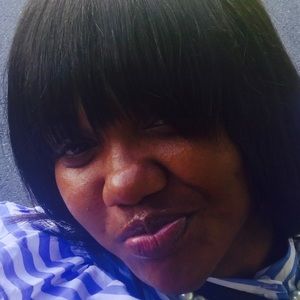 Meet your Posher, Constance