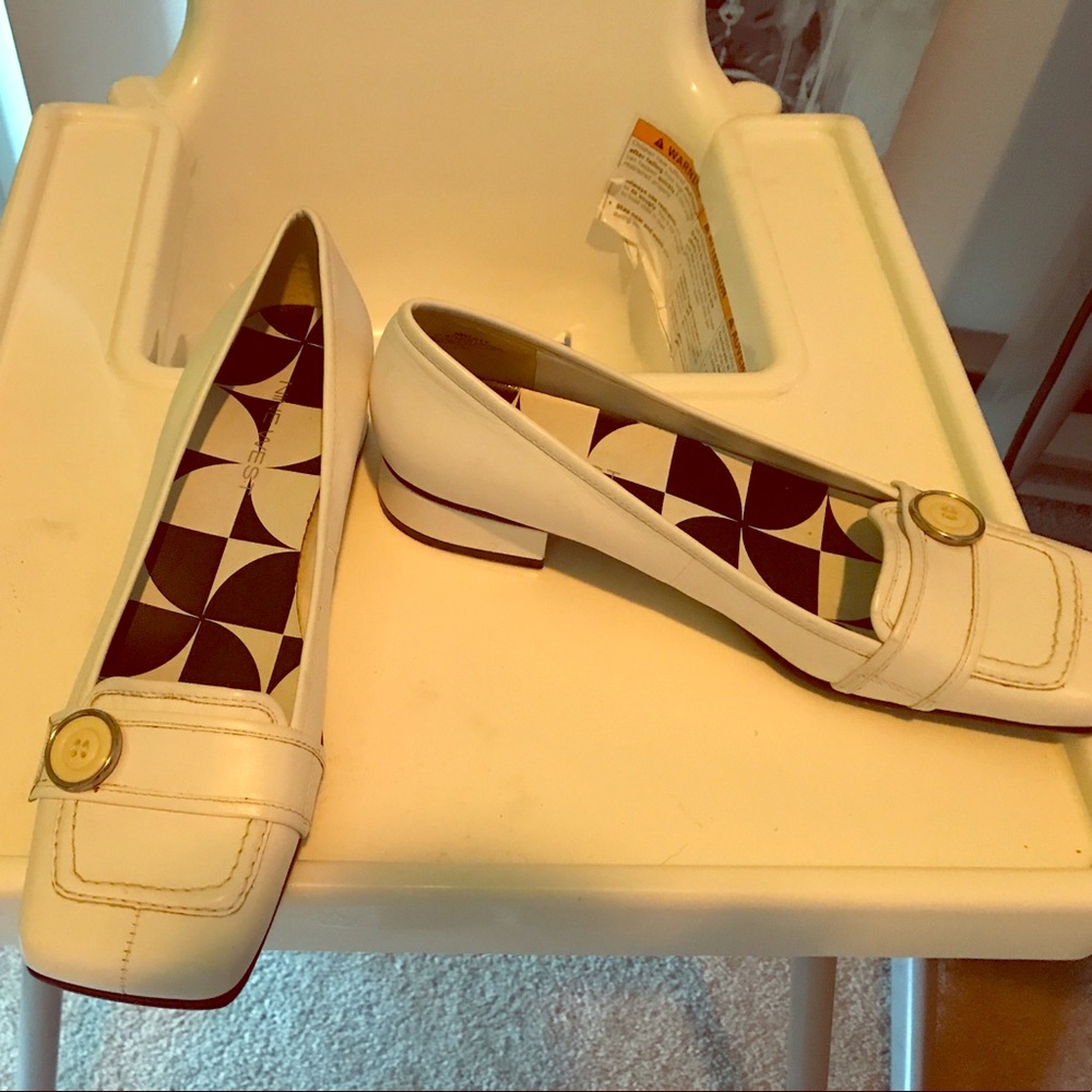 Vintage white 9 west loafers