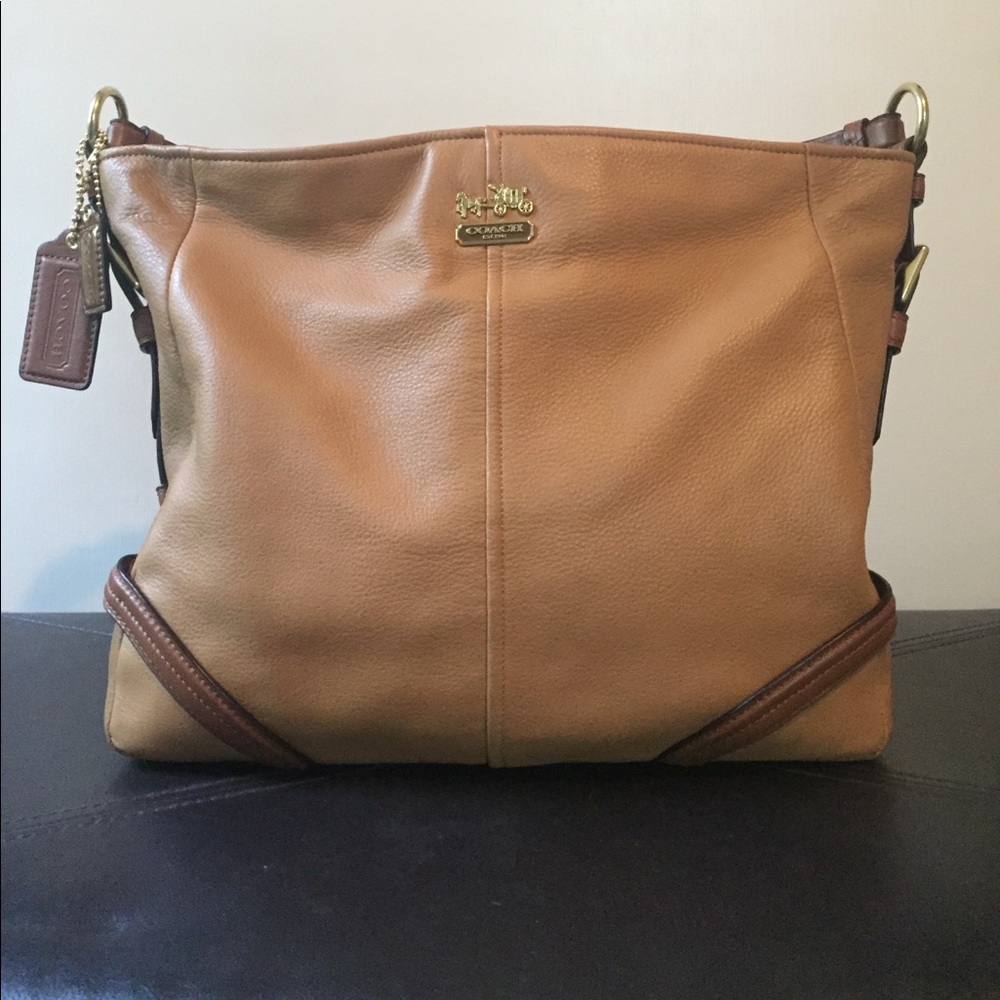 Coach camel/saddle shoulder bag