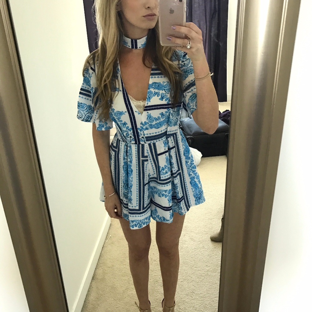 L'Atiste blue and white paisley romper with choker