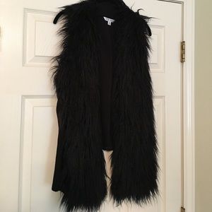 cabi Infinite Vest (S)