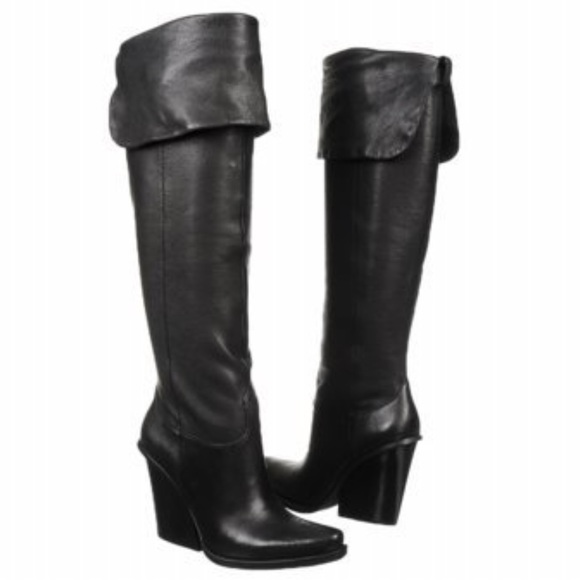 Jessica Simpson Boots - Picture 6 of 8
