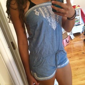 Hollister sleeveless romper