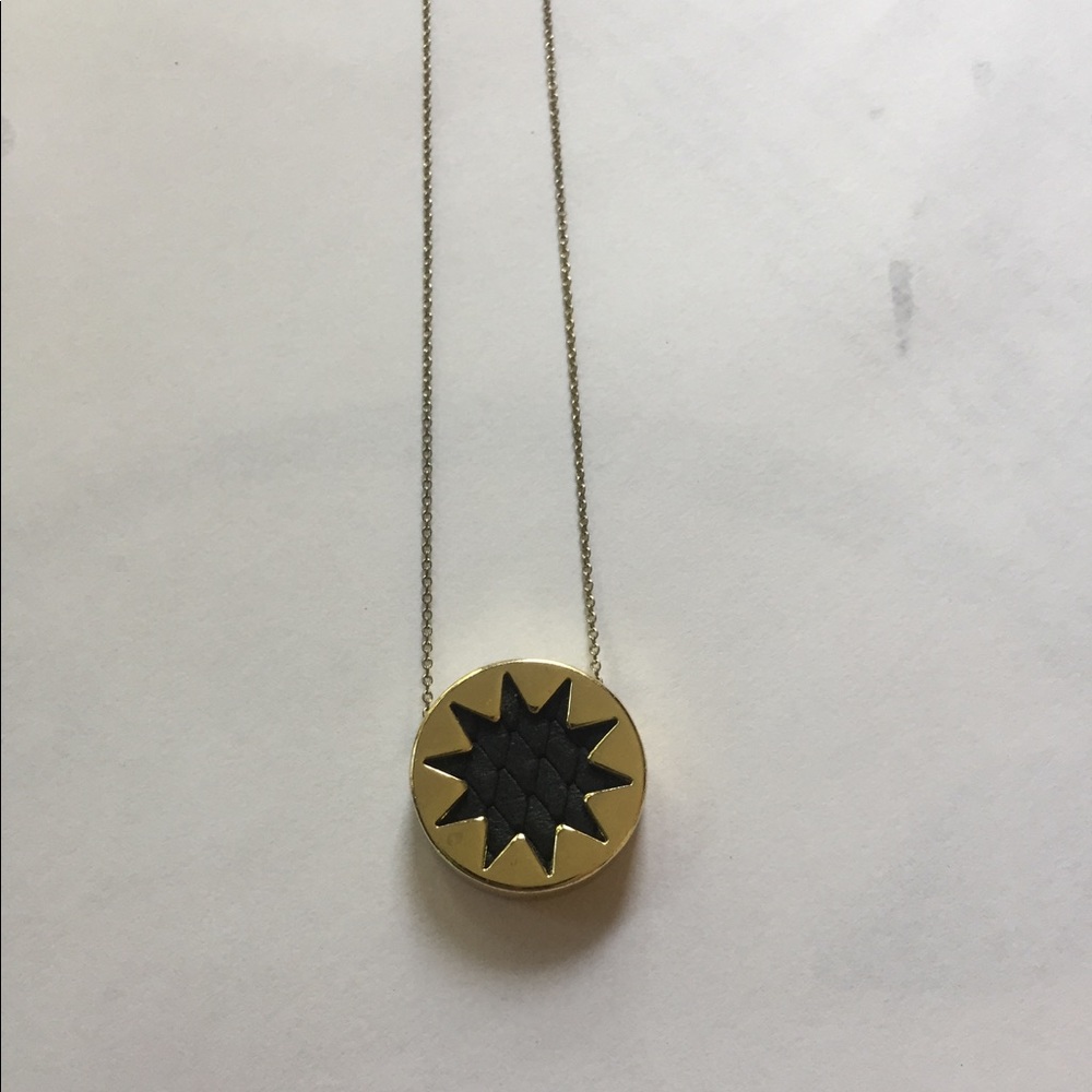 House of Harlow mini starburst pendant