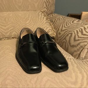 Florsheim dress shoes