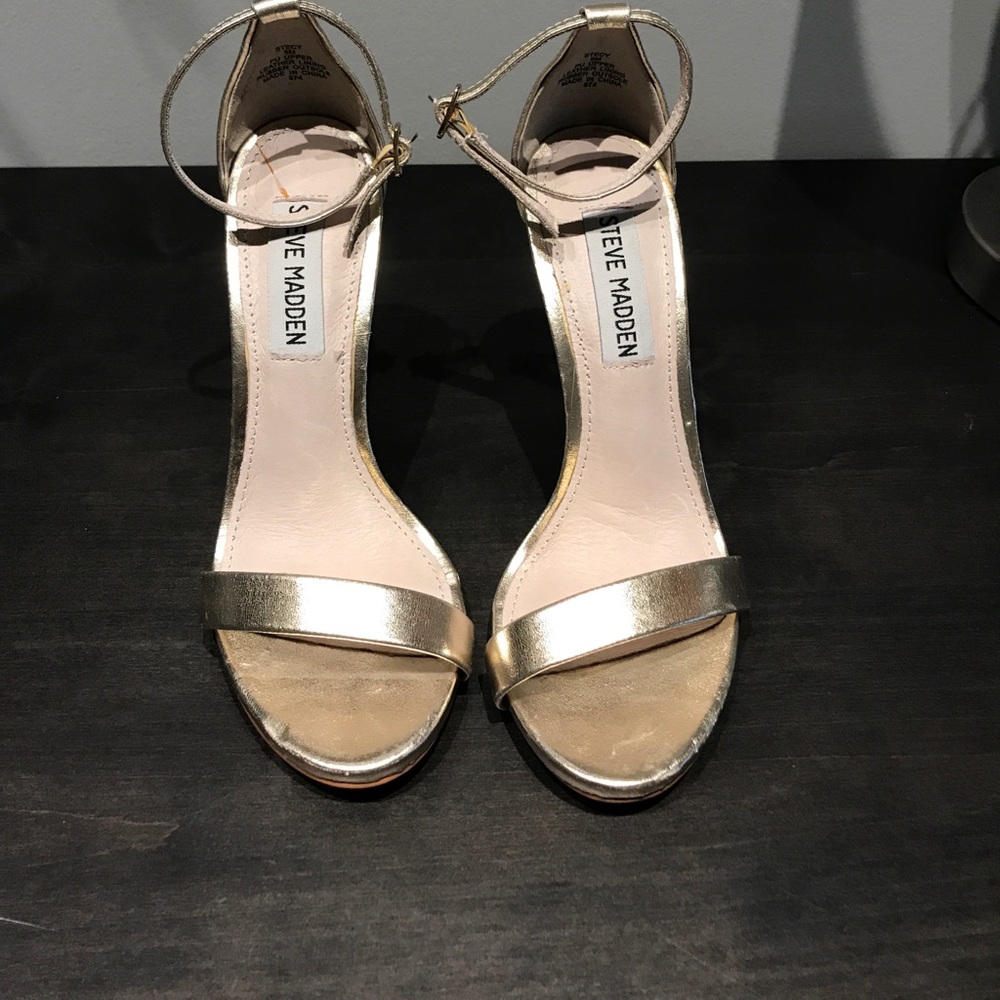 Steve Madden gold heels size 5