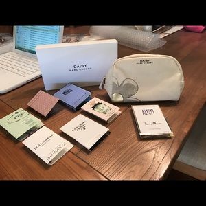 Daisy by Marc Jacobs Cosmetic Bag