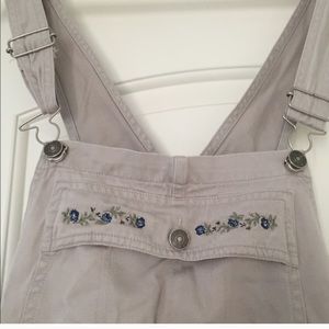 HUGE COLLEGE SALE Khaki Overall Shorts