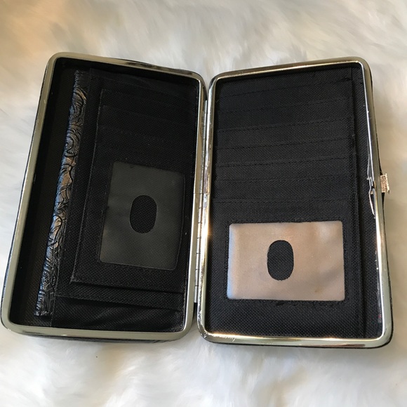 Black wallet - Picture 2 of 5
