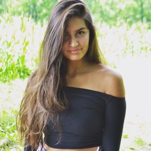 Meet your Posher, Cara