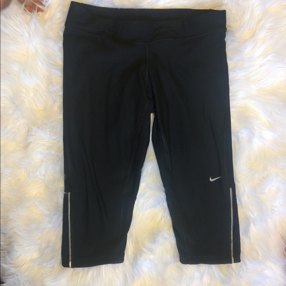 Women's Nike crops size small black