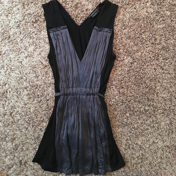 BCBG Maxazria silk top - Picture 1 of 4