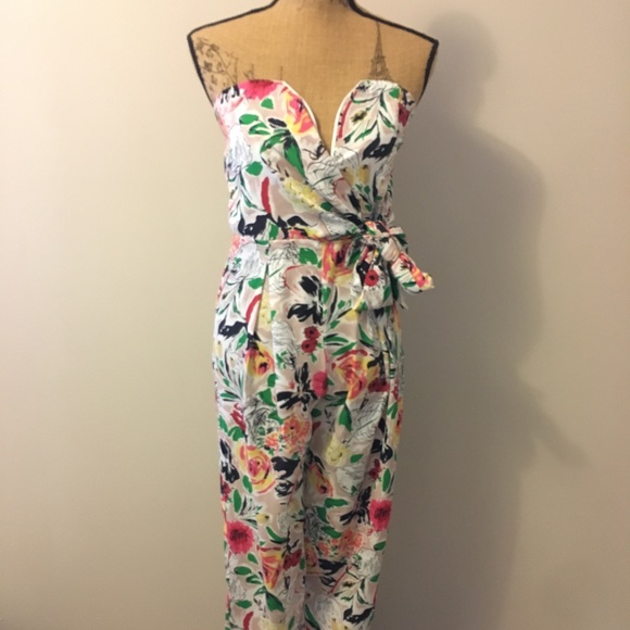 Jumpsuit - Picture 2 of 3