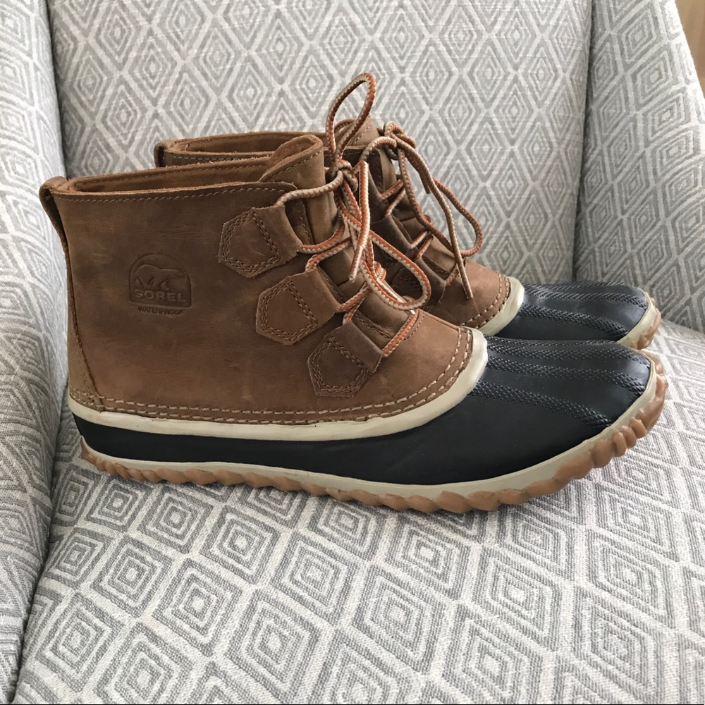 Sorel out N about boots