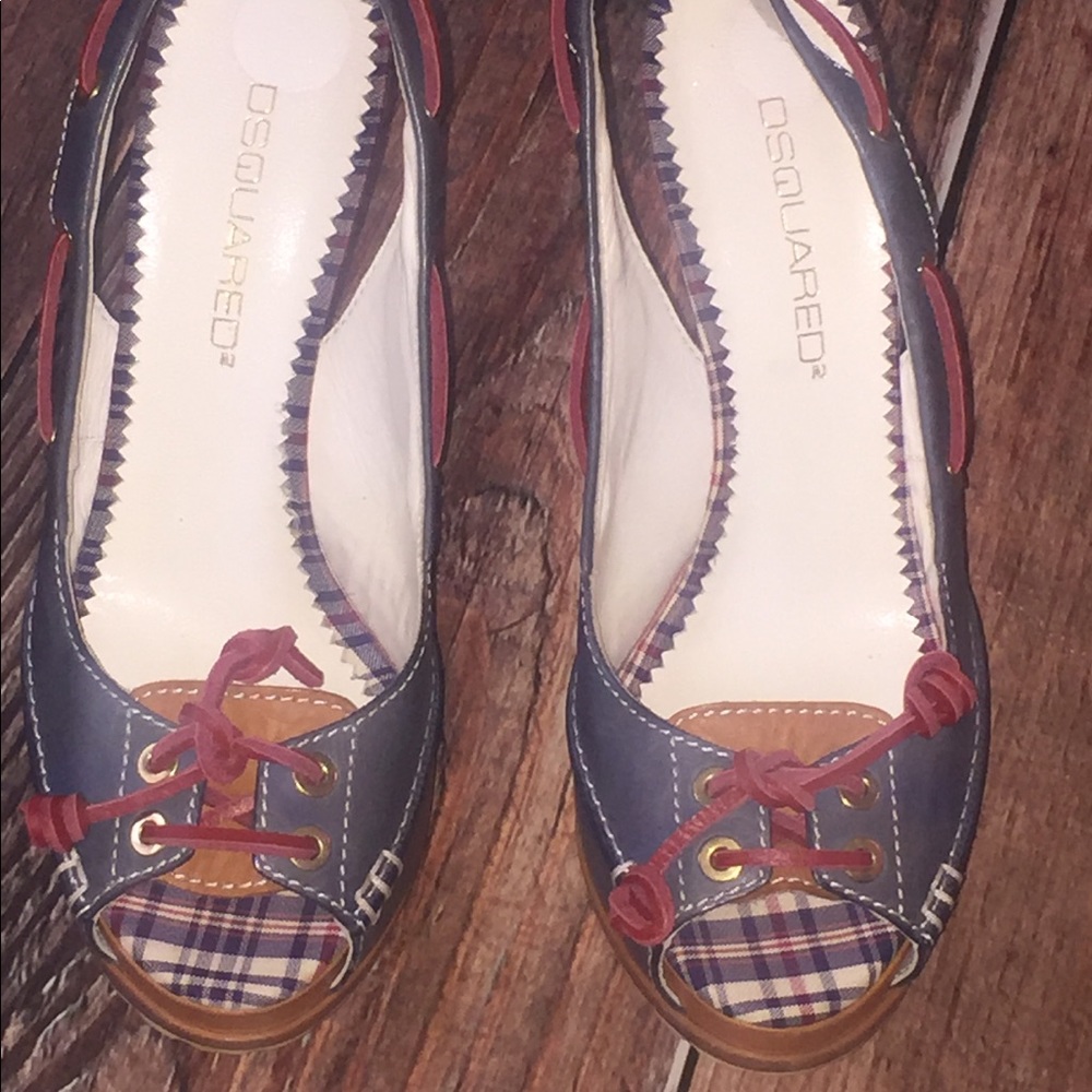 Size 8.5 never wore DSQUARED nautical sling back
