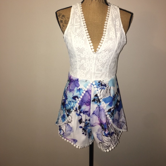 Romper - Picture 1 of 3