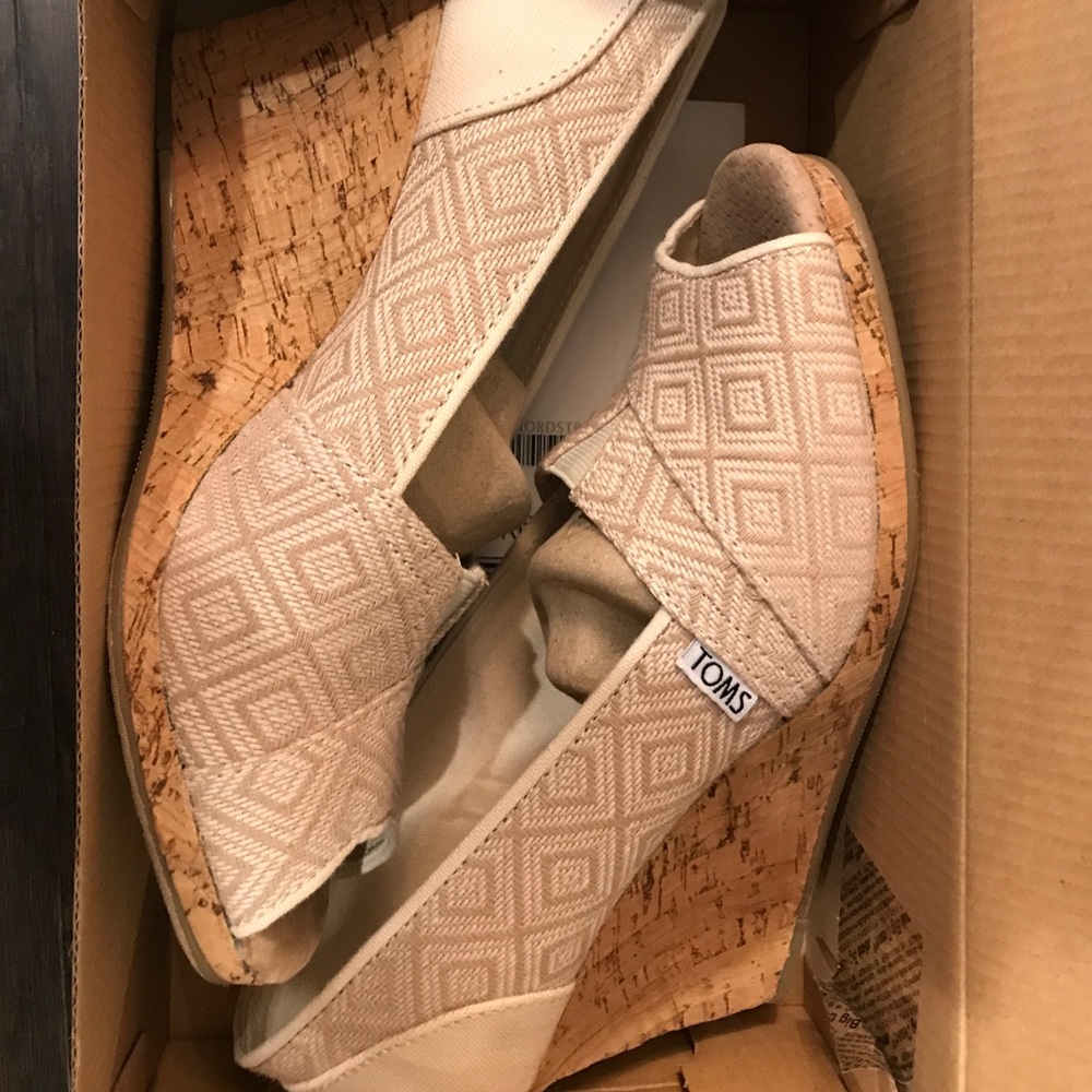 TOMS Wedges