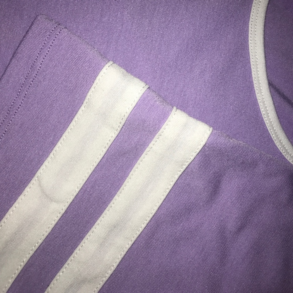 EUC Small Lularoe Perfect T