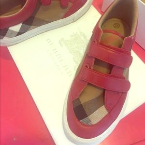 Burberry shoes