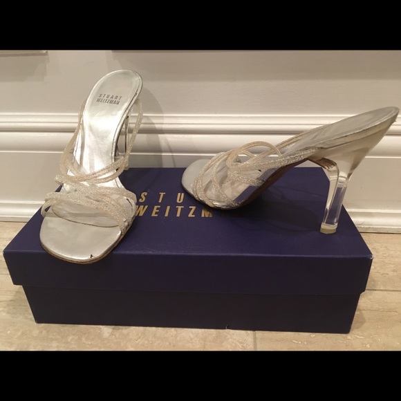 Stuart Weitzman Simple Simon Heels in a size 7 - Picture 2 of 4