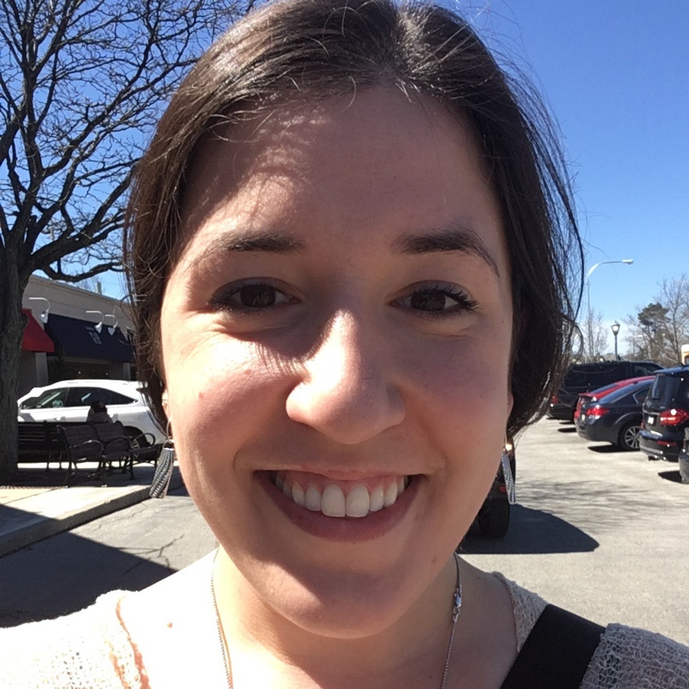 Meet your Posher, Shana