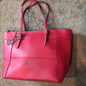 Guess Tote