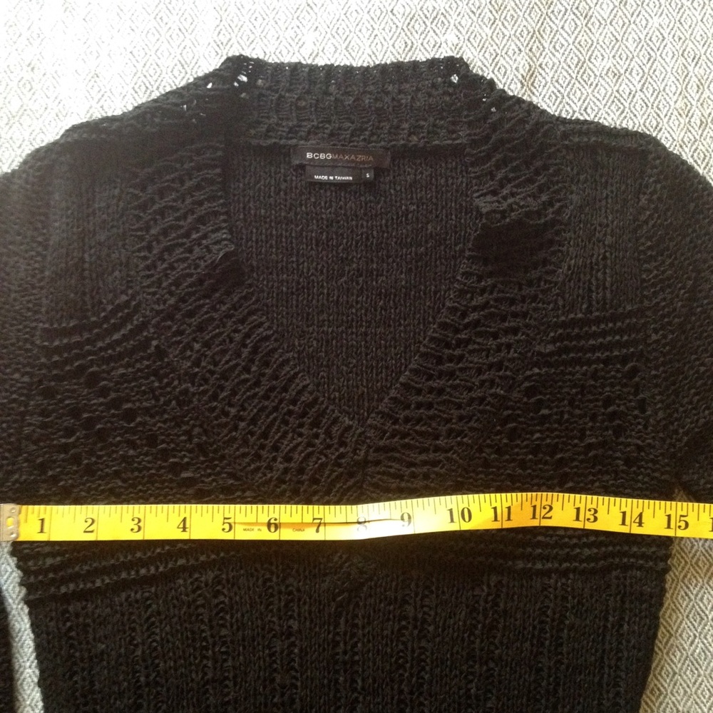 BCBG black knit crochet tunic dress sweater EUC small - Picture 8 of 8