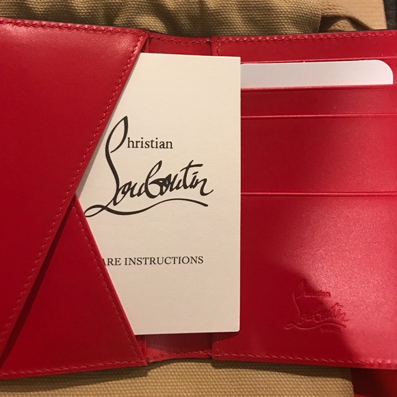 SOLD on M Christian Louboutin Sifnos card case - Picture 3 of 4