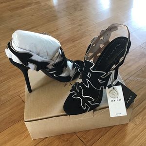 Zara Sandalia Piel Laser Cut Heels